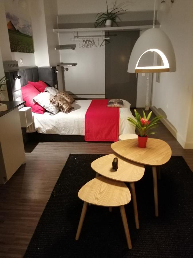 The Romantic Waterloo Lion'S Suite Braine-lʼAlleud Exterior foto